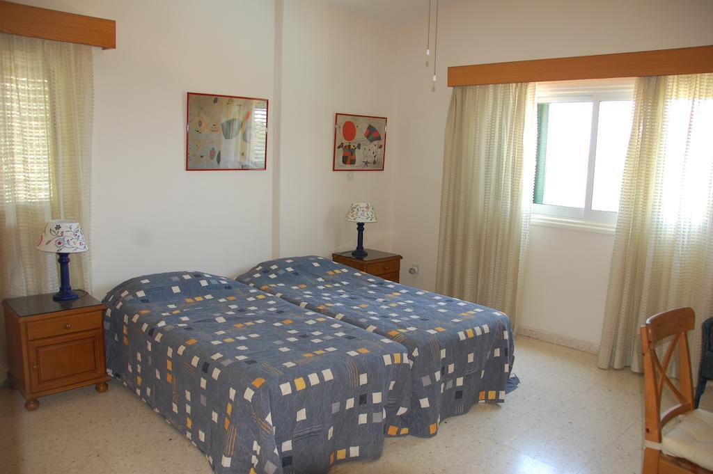 Villa Chrysanthia Polis Rom bilde